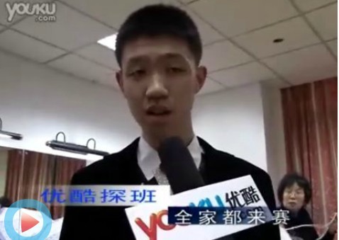看！钢琴阿甘继续感动《全家》舞台